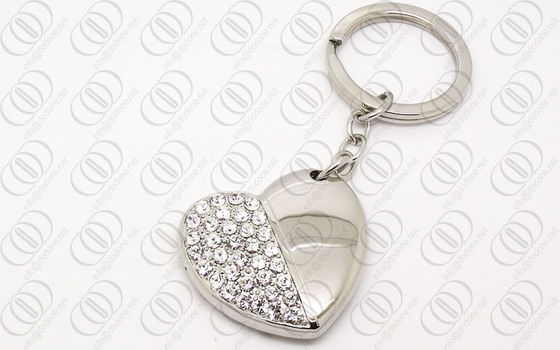 طلا و جواهر فولاد ضد زنگ قلب در Keychain شکل با کریستال های روشن سنگ