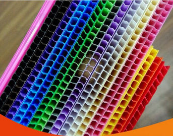 طبقه حفاظ های راه راه ورق های پلاستیک